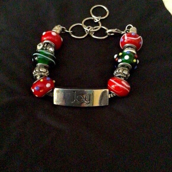 HOLIDAY BRACELETS- THREE (1 JOY & 2 PEACE) NEW - Picture 5 of 12